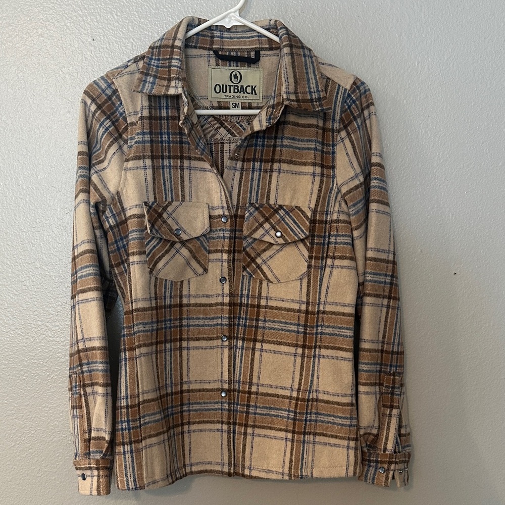 Women’s Outback Trading Co ‘Mariah’ Beige Plaid Flannel Shirt